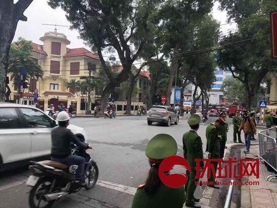 戒备森严的朝鲜大使馆