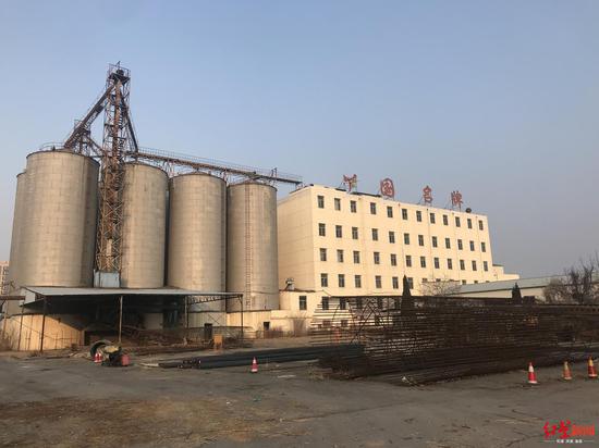企业家被羁押1643天后无罪 厂房成婚纱摄影基地