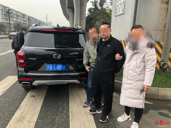 葉某碰瓷被抓獲