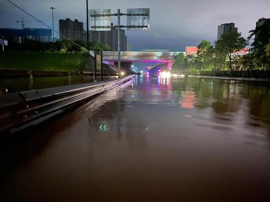 江西多地发布暴雨黄色预警 受灾群众达72.8万人