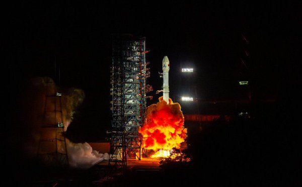 天问二号任务发射圆满成功