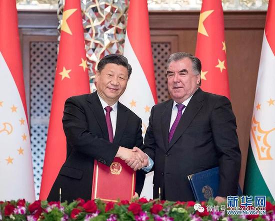 两国元首签署《中华人民共和国和塔吉克斯坦共和国关于进一步深化全面战略伙伴关系的联合声明》
