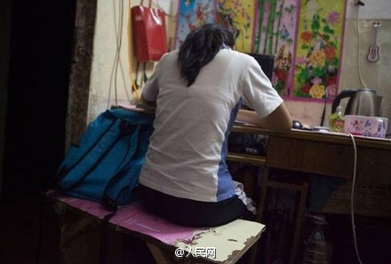 深圳老师涉嫌猥亵多名女生