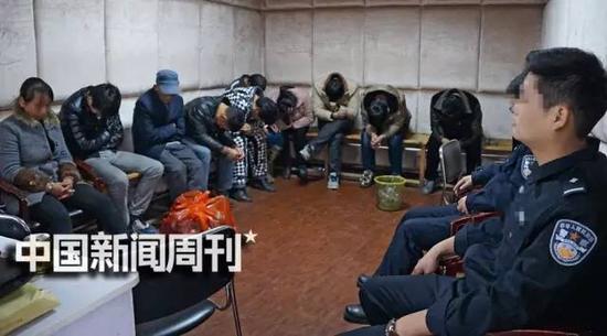 2015年12月18日凌晨，江西南昌、上饶两地警方配合江苏宿迁警方在余干县抓捕特大网络诈骗案犯罪嫌疑人。