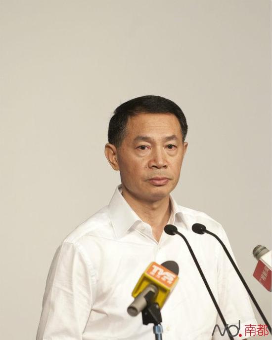 广州原副市长曹鉴燎涉嫌受贿7000多万元今日受审。（南都资料图片）