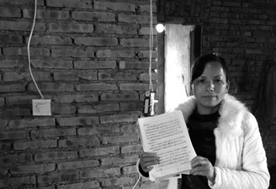 刘大蔚的母亲胡国继介绍申诉情况。网络图片