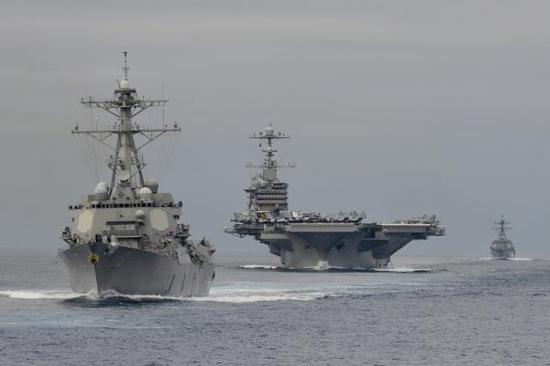 “斯坦尼斯”号航母及其打击大队