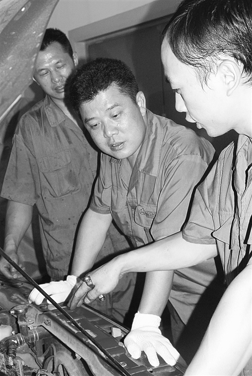 张永忠:从木工岗位走出来的汽修"老中医"