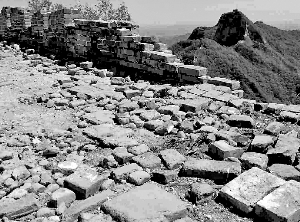 　5月7日，“迎客松”失踪。