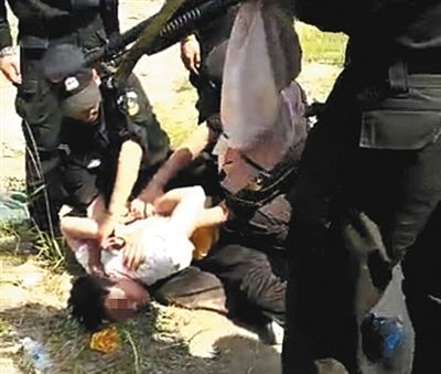 昨日，山东东营，广饶“5·16系列案件”犯罪嫌疑人落网。