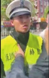 被辱骂的协警