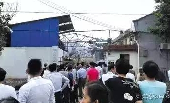 5月23日，上海青浦区上海焦耳蜡业有限公司厂房爆炸已造成3人死亡。