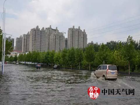 6月30日强降水造成沧州市东光县出现积水