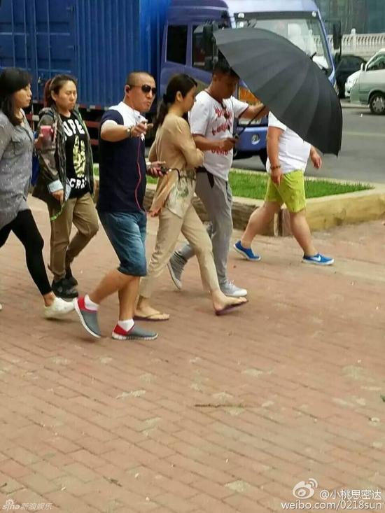 网友曝光林心如的最新孕肚照