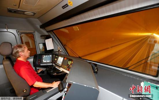 世界最长铁路隧道—圣哥达基线隧道