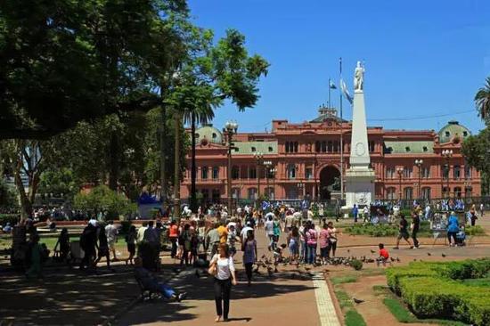 布宜诺斯艾利斯的五月广场。