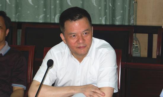 杨江华拟任广州公安局局长曾空降东莞扫黄