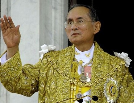 泰国国王普密蓬去世享年88岁