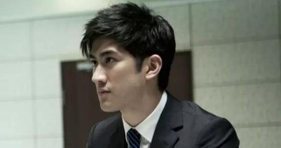 电影《寒战》剧照:廉署首席调查官张国标.