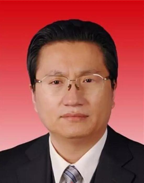 河北磁县县委书记张晓波受贿被捕 在换届期间搞拉票活动