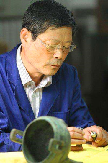 非遗中国青铜器修复及复制技艺