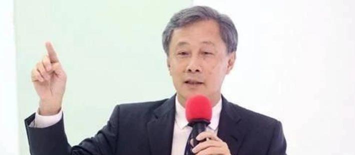 侨报董事长遇难_董事长办公室图片