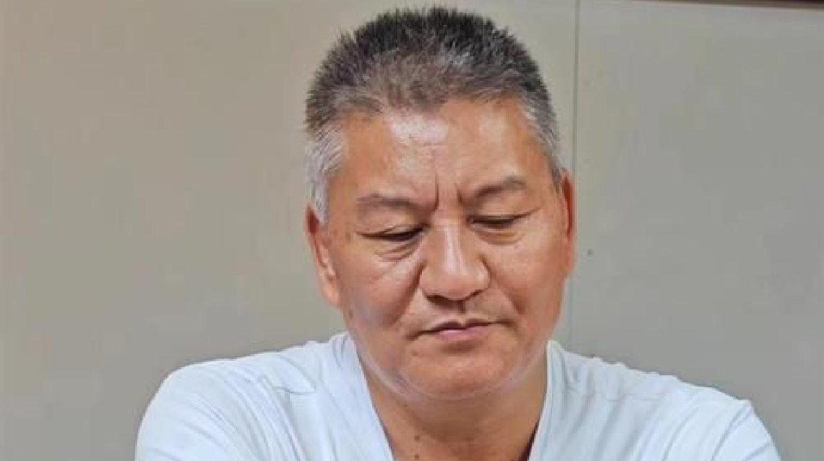 梁实第28次高考总分446分