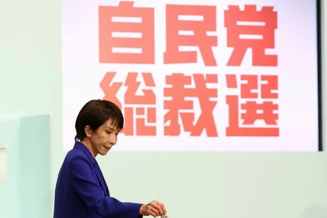 高市早苗当选，“强硬”对中美都无效