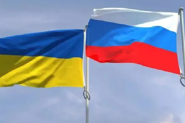 外交外行“交易”内行！这“神奇三人”能结束俄乌战争？