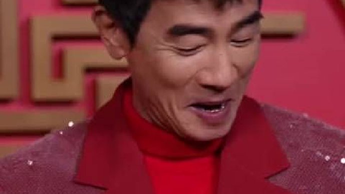 陈小春春晚表情包刷屏实为旧素材