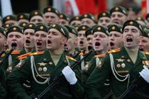 俄罗斯举行阅兵式