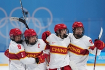 中国女冰冬奥首胜