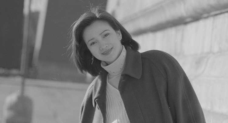 何晴去世 许亚军美国缺席其告别仪式