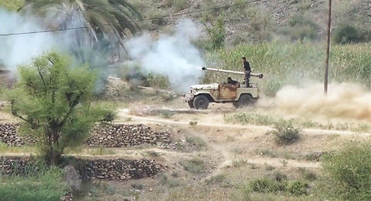 也门战事急转直下 胡塞兵临曼德海峡