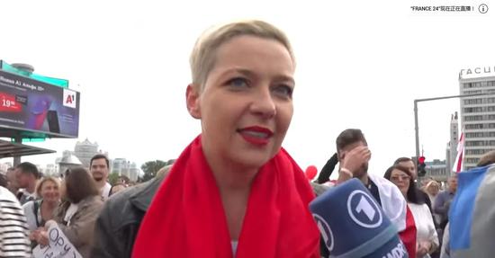 科列斯尼科娃此前参加抗议活动 视频截图