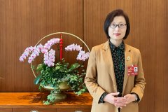 全国政协委员方洁：年轻人为求“一劳永逸”而“考研转考公”不足取