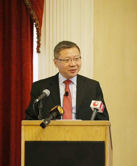 张维为教授在哈佛大学发表演讲