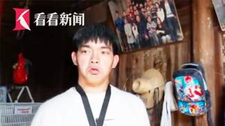 脑瘫外卖小哥婉拒援手：最感谢妈妈