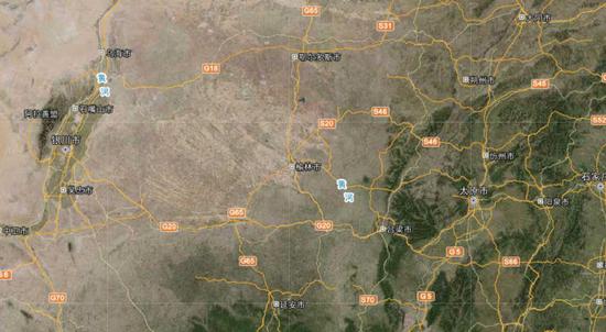 ▲毛乌素沙漠大部在鄂尔多斯草原，并沙蚀陕西、宁夏一些邻近地区