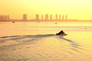 海上西湖流金溢彩