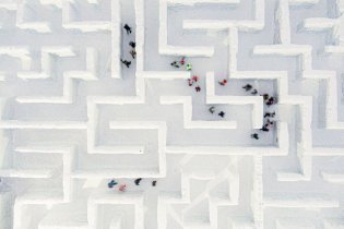 世界最大冰雪迷宫