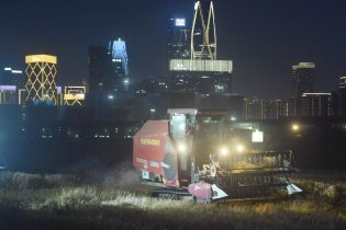  Fighting at night to harvest wheat