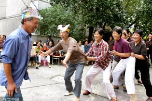 快乐的超龄儿童