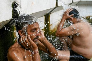 高温持续影响印度