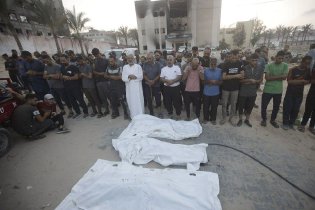 以军袭击加沙多地