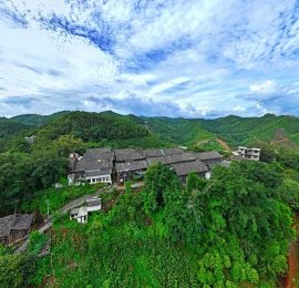  Nayan Village: A thousand year old wooden village locks nostalgia