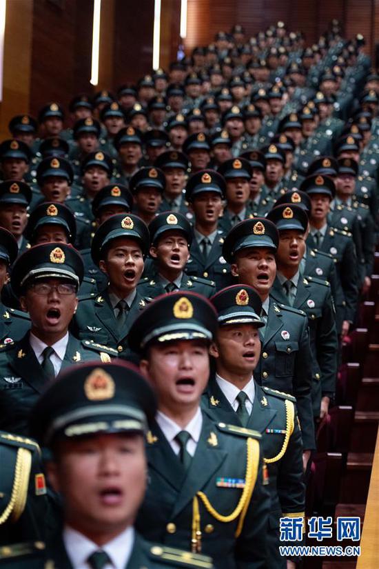 驻澳门部队某步兵营装甲步兵连记集体一等功