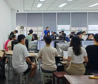 探寻高考阅卷点