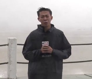 记者直击十级风圈