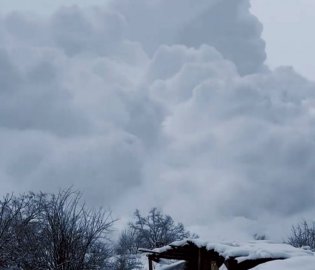 震撼雪崩第一视角